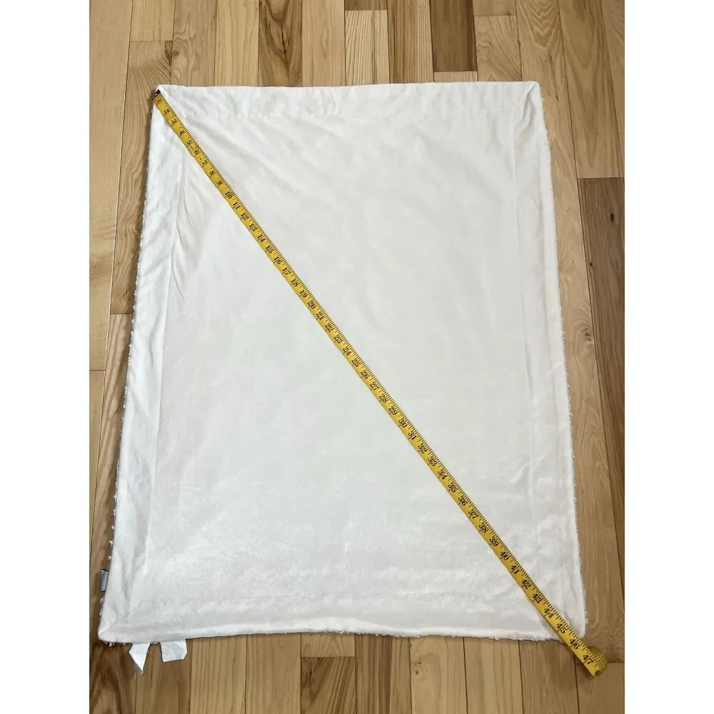 Thro by Marlo Lorenz‎ Green Plush Fuzzy Soft Cream Baby Blanket